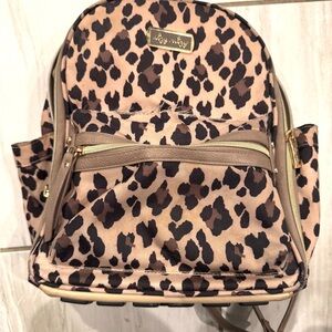 Leopard Print Baby Bag with Gold Accents and Stylish Design